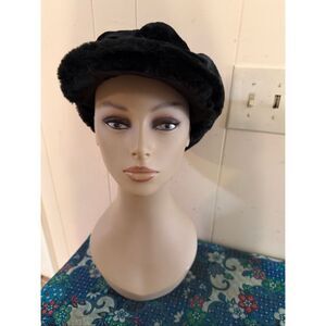 NWT Ben Berger Luxury Collection Black Faux Fur Newsboy Hat OS